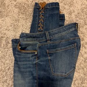 White House Black Market skimmer jeans sz 6